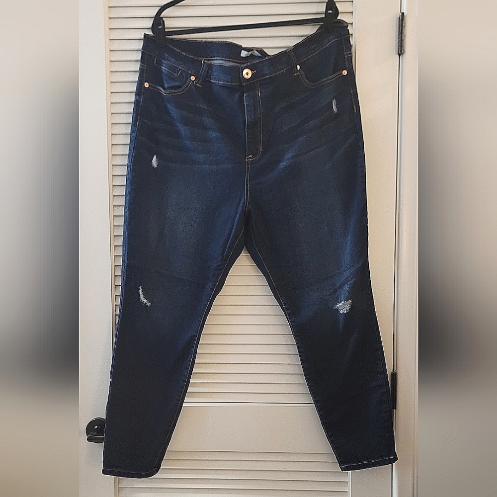 Celebrity Pink - (Plus-Size) The Spice Distressed Jeans With Pockets